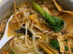 -丽丽三鲜螺蛳粉(田林路店)