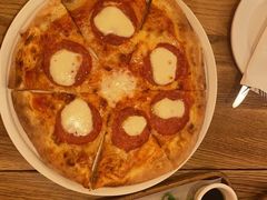 -城市大道红炉披萨烘焙坊