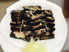 -黄狗猪头肉(运河路店)