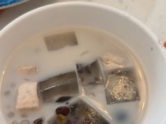 -亚龙湾希尔顿自助餐厅·海鲜·烧烤·沙滩BBQ·现场乐队