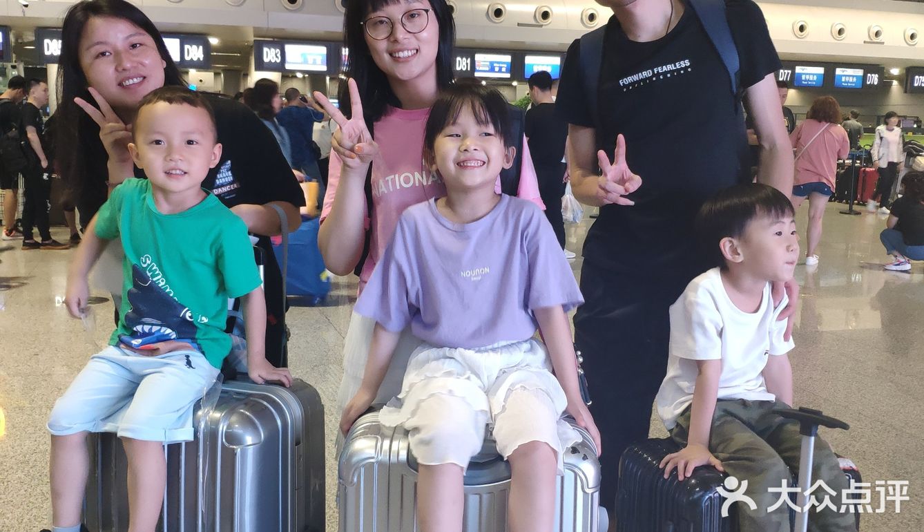 拿照片一问起他们还会记得这是芽庄！其他的也就可圈可点了