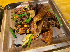 -隔壁老王·家常云南菜(花巷店)