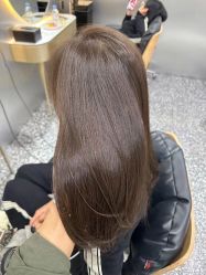 -Tloml salon