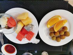 -圣丰索菲特·2 On 988 Café 自助餐厅