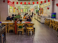 -陆元丰·兰州纯汤牛肉面(自强西路店)