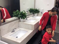 -白云公园(地铁站)