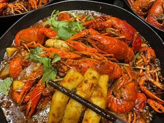 -金陵一哥龙虾馆(三牌楼总店)