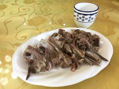 -苏莱特色牛骨滩羊手抓馆(长城东街总店)