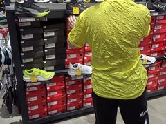 -PUMA品牌自营折扣店(武汉永旺梦乐城店)