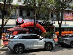 -杨肥肠火锅大排档(火车站花园店)