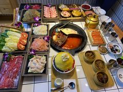-卤校长重庆老火锅(南岗万达店)