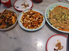 -湘渝人家·川湘菜(十里河店)