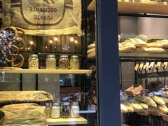 面包甜点陈列柜-面包谷Grains n' Beans(九号公馆店)