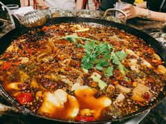 -鸿顺老铁锅美蛙鱼府(解放碑店)