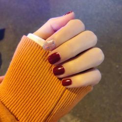 -吉吉靓甲美睫