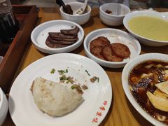 -四季小馆·地道北京小吃(广百店)