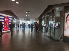 -东荟城名店仓