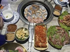 -东北一红烤肉·烧烤吧(观澜桂香店)