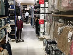 -优衣库(广州天河领展广场店)