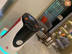 -杭州西湖湖滨银泰亚朵酒店