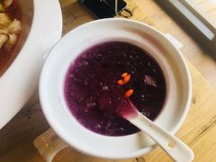 雪耳煲紫薯-東舍食唐精品陕菜馆