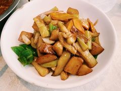 -金良酸菜鱼(宁海路总店)