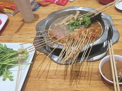 -袁记串串香(泉水轻轨站店)
