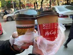 中杯热拿铁-麦当劳(杭州西湖银泰百货店)