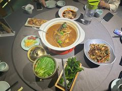 -卢大鲜鱼头捞饭(美利广场店)