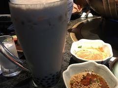 -湊湊火锅·茶憩(新中关购物中心店)