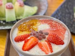 恋恋草莓豆腐花-桥香园过桥米线(国贸店)