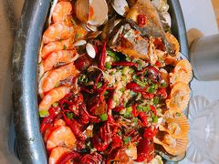 -皇马海口湾海景酒店(万绿园秀英港店)