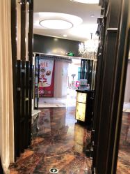 -八佰伴8008星级形象店