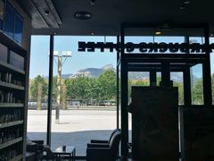 -星巴克(泰安万达店)