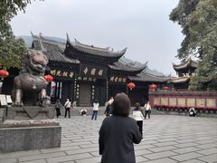 -峨眉山报国寺