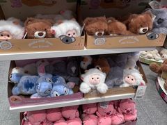 -名创优品(山东青岛华润万象城店)