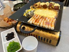 -豚妈妈汤饭·部队锅(南京东路店)