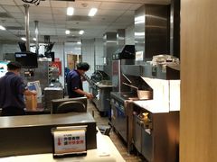 -麦当劳(杭州西湖银泰百货店)