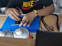 -爱畅享华为苹果手机维修服务(虹口龙之梦店)