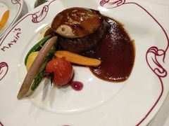 鲁西黄肉牛里脊配鹅肝-马克西姆餐厅(崇文门店)