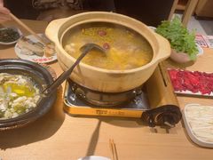-邹开喜·炭炉鸡煲·海鲜火锅(虹口足球场店)