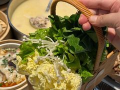 -煲王粤菜餐厅(中侨中心店)