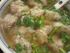 -老谢野馄饨(延安路店)