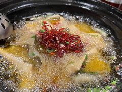 金蒜花椒焗东海黄鱼-北京王府井希尔顿酒店·秦唐中餐厅Chynna