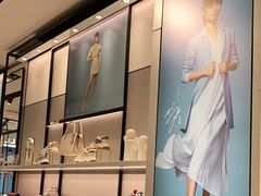 -BeLLE 百丽(凯德闵行商业中心店)