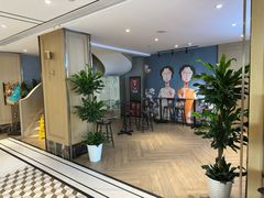 -白玉兰酒店(上海田子坊马当路地铁站店)