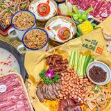 答应我❗️来南昌一定要试试这铁缸毛肚炒饭…