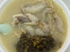 -明呈黄鱼面馆(斜土路店)