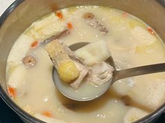 -煲王粤菜餐厅(中侨中心店)