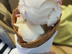 -哈根达斯(上海静安蛋糕店)